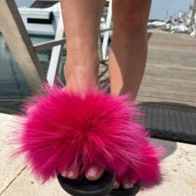 Krzneni natikači - Magenta