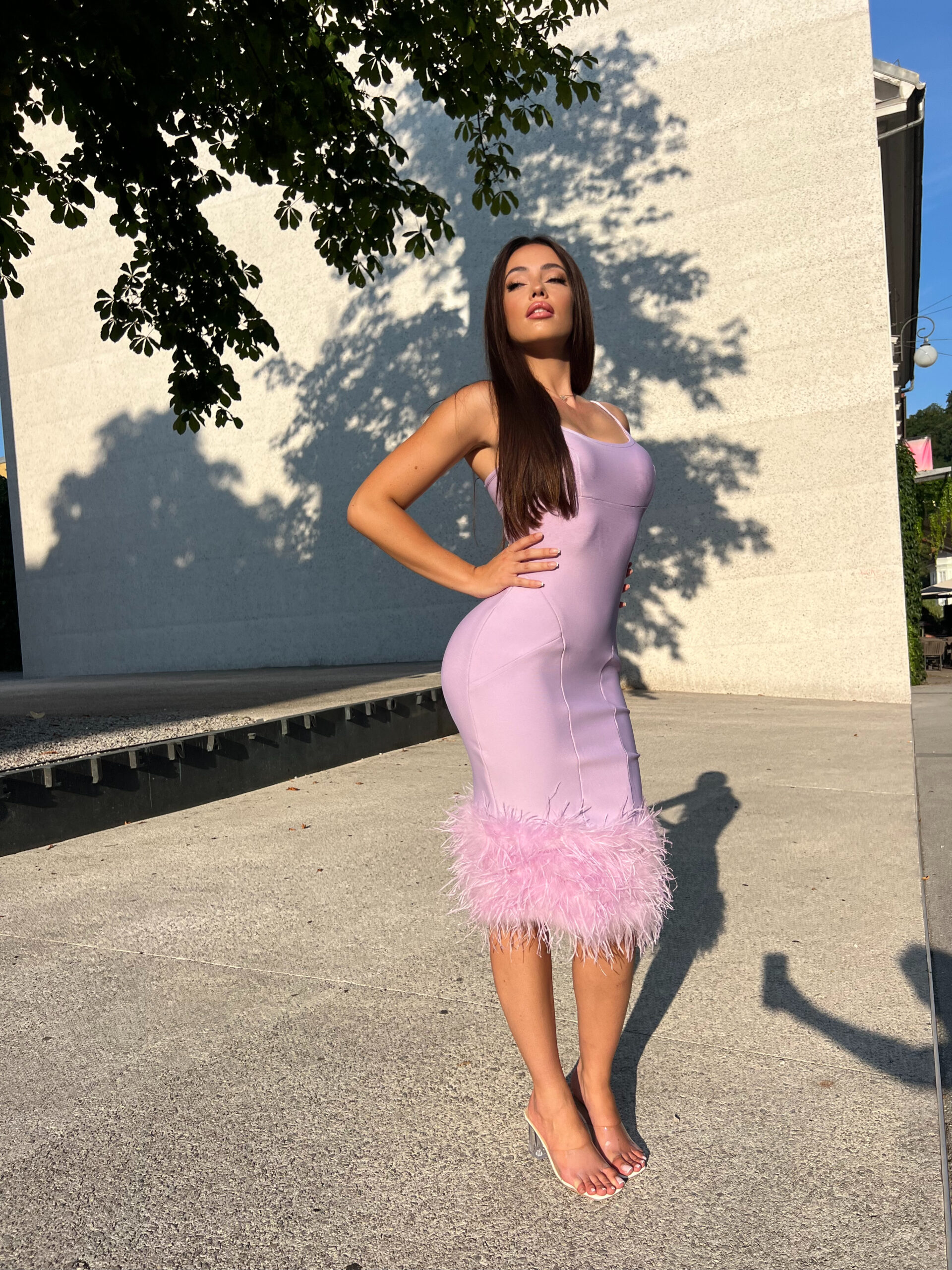 Haljina s dodatkom perja – Bari